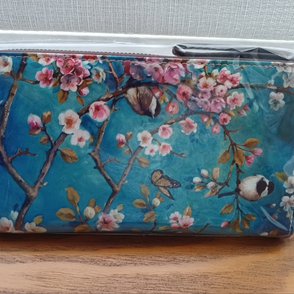 Wallet - Picture 2 of 4